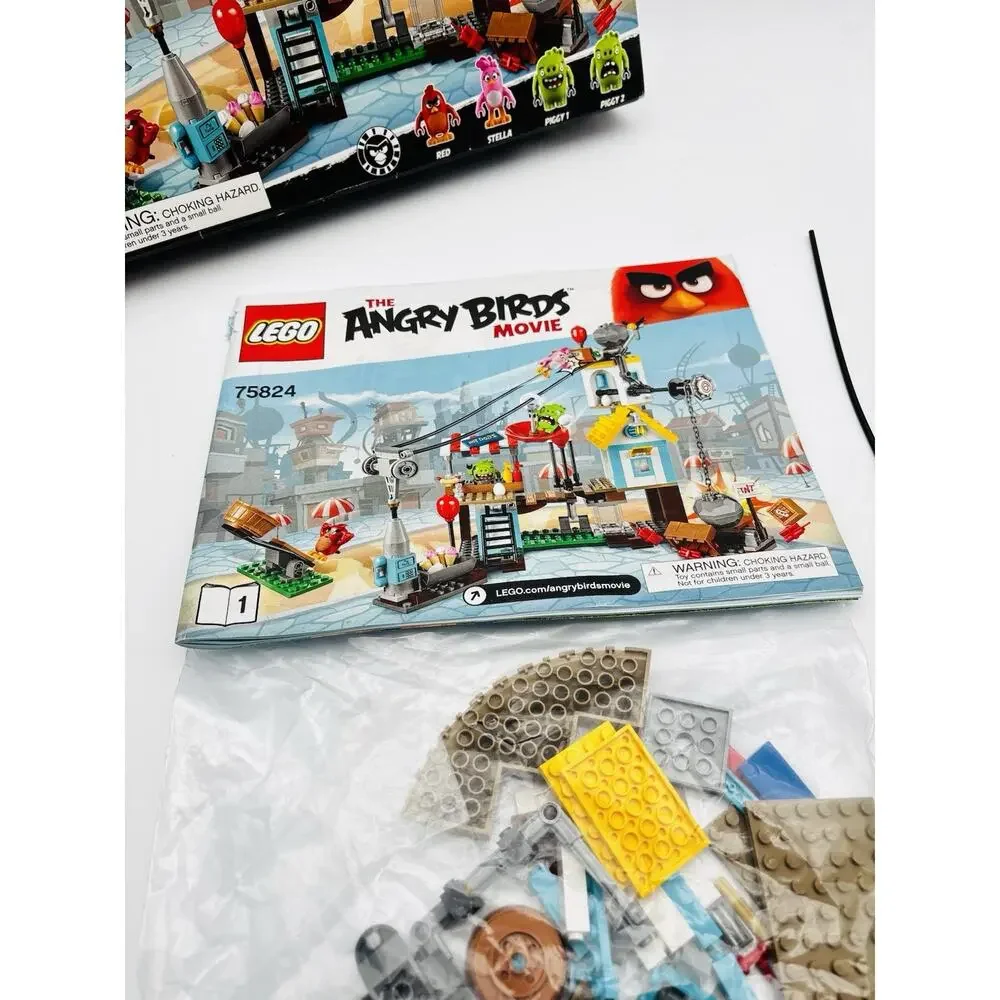 Lego Angry Bird 75824 Pig City Incomplete